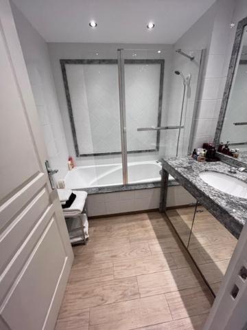 New - Cosy & Nice Apartment In Palais Miramar Cannes Kültér fotó